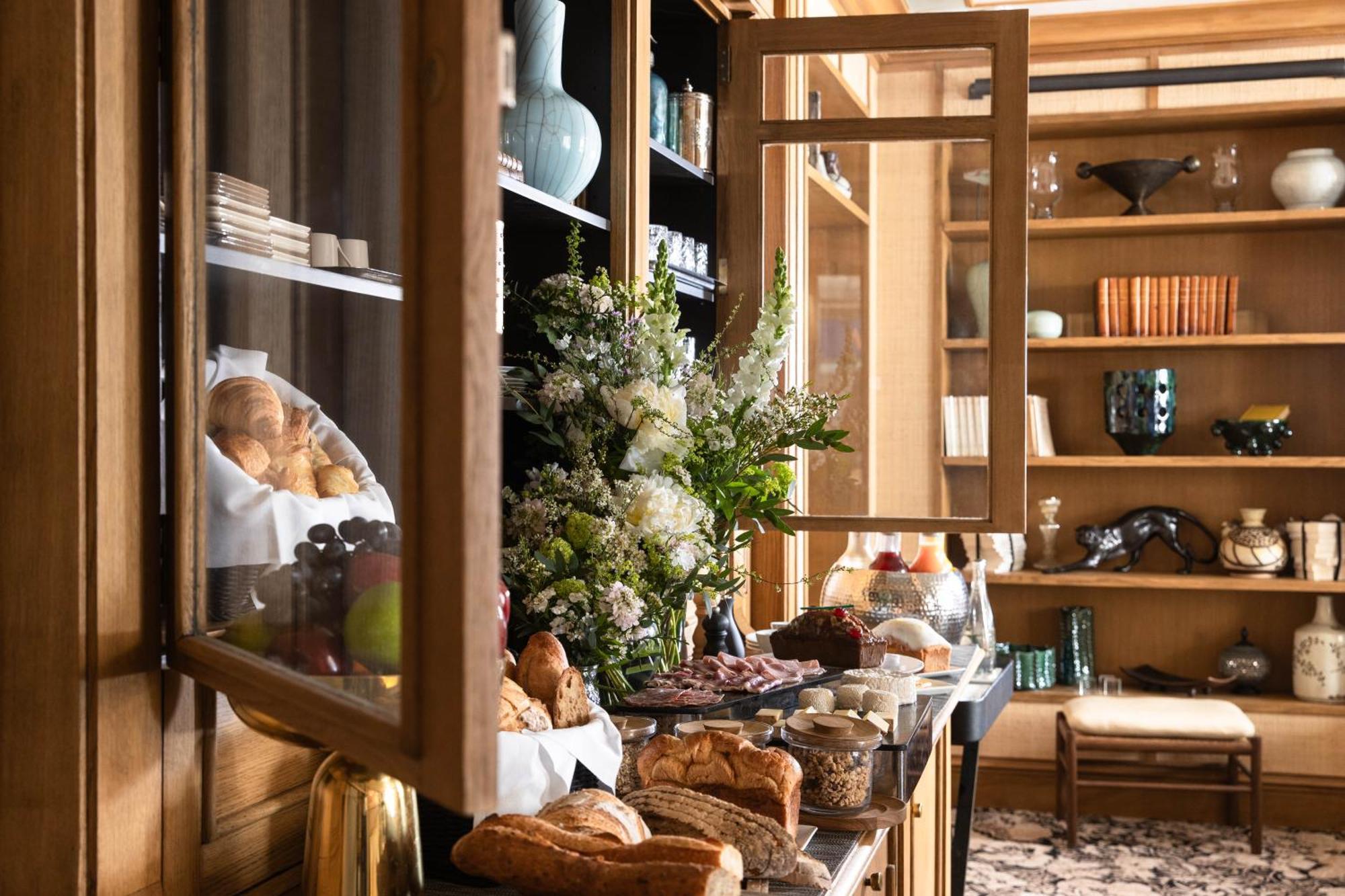 Esprit Saint Germain