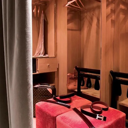Esprit Saint Germain 5* Parigi