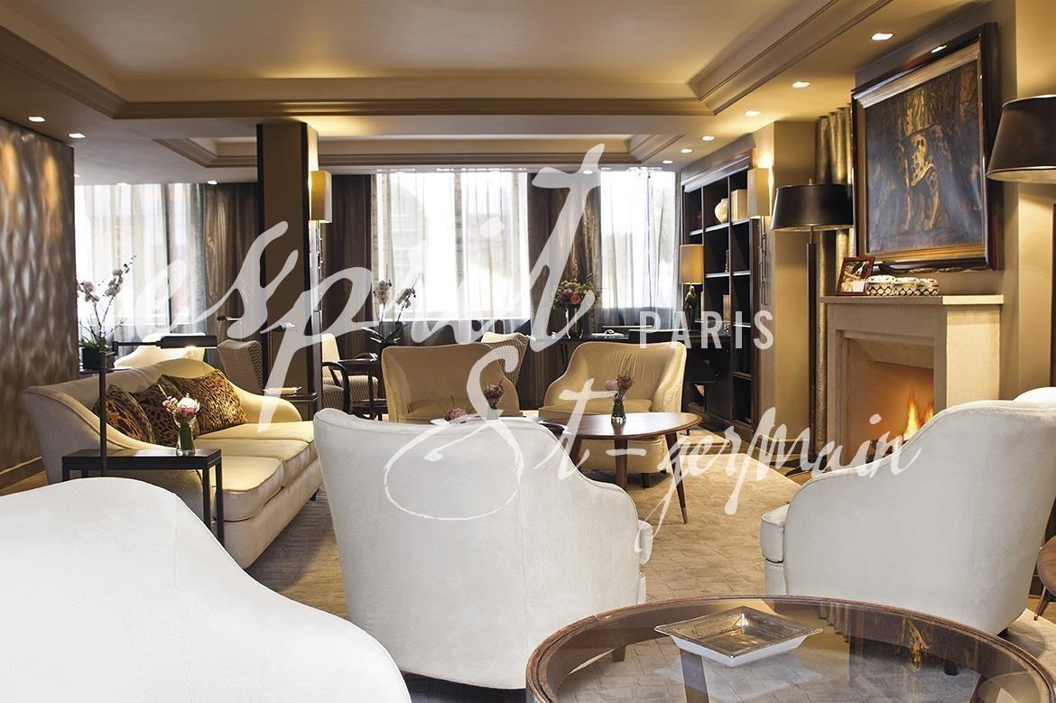 Esprit Saint Germain